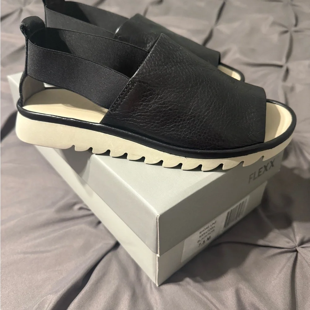 The Flexx Black Leather Sandals with Cream Sole New - Picture 10 of 11